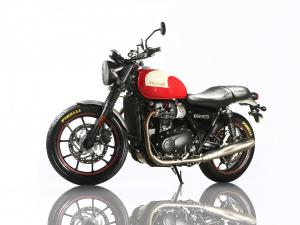 Triumph Street Twin by Pirelli 2016 года